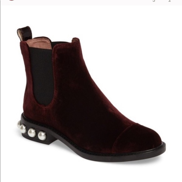 Louise et Cie Maroon Velvet Glass Pearl Bootie - Picture 3 of 9
